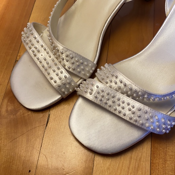 Kalla Collection Satin Beaded Sandals Size 10 - Picture 3 of 6